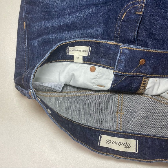 Madewell high-rise jeans, model 11" High-Rise Skinny in size 27. - Picture 3 of 9